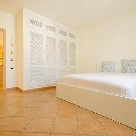 With Private Pool, Jacuzzi & 360° Sea Views Villa *